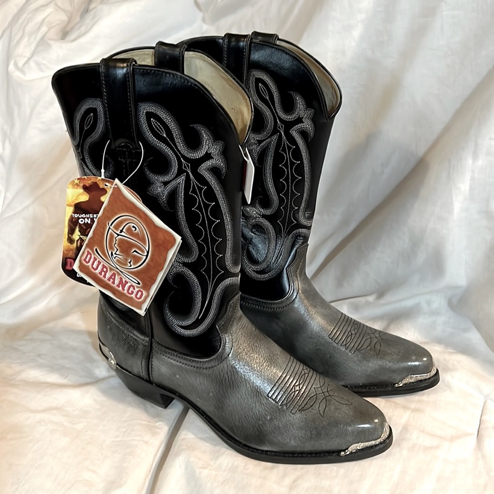 Durango mens leather boots (new) black & gray W/ decorative metal tips nice 🤠